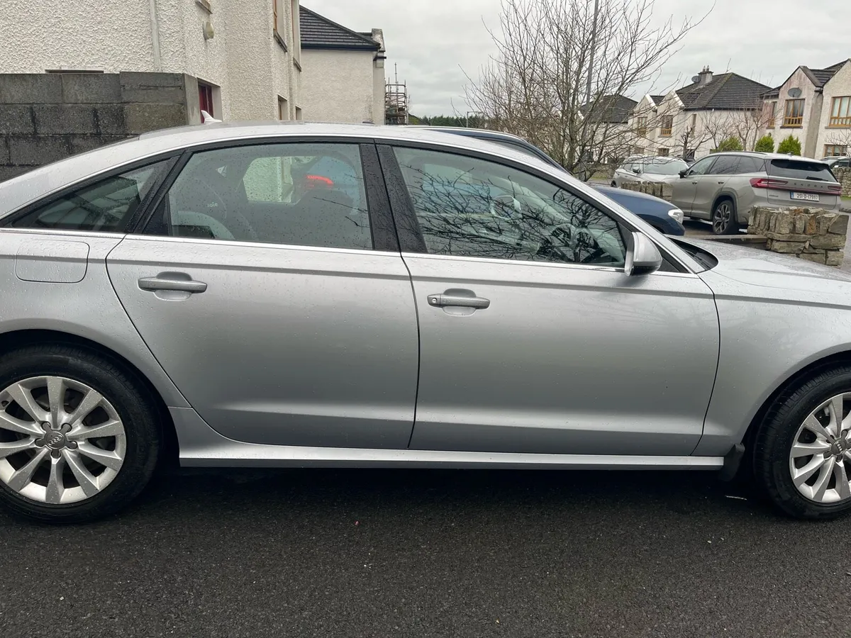 Audi A6 - 2015 - Image 2