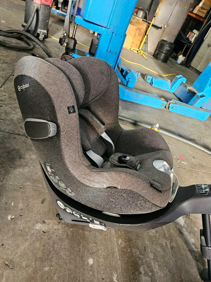 Cybex Car Seat Sirona Z2 i-size - Image 3