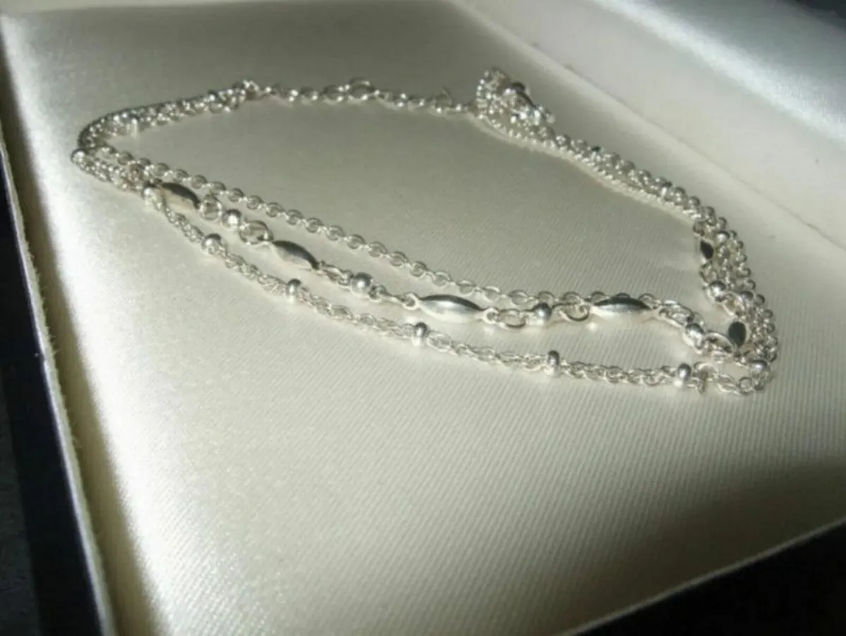 Vintage Silver Trilogy Chain Bracelet - Image 4