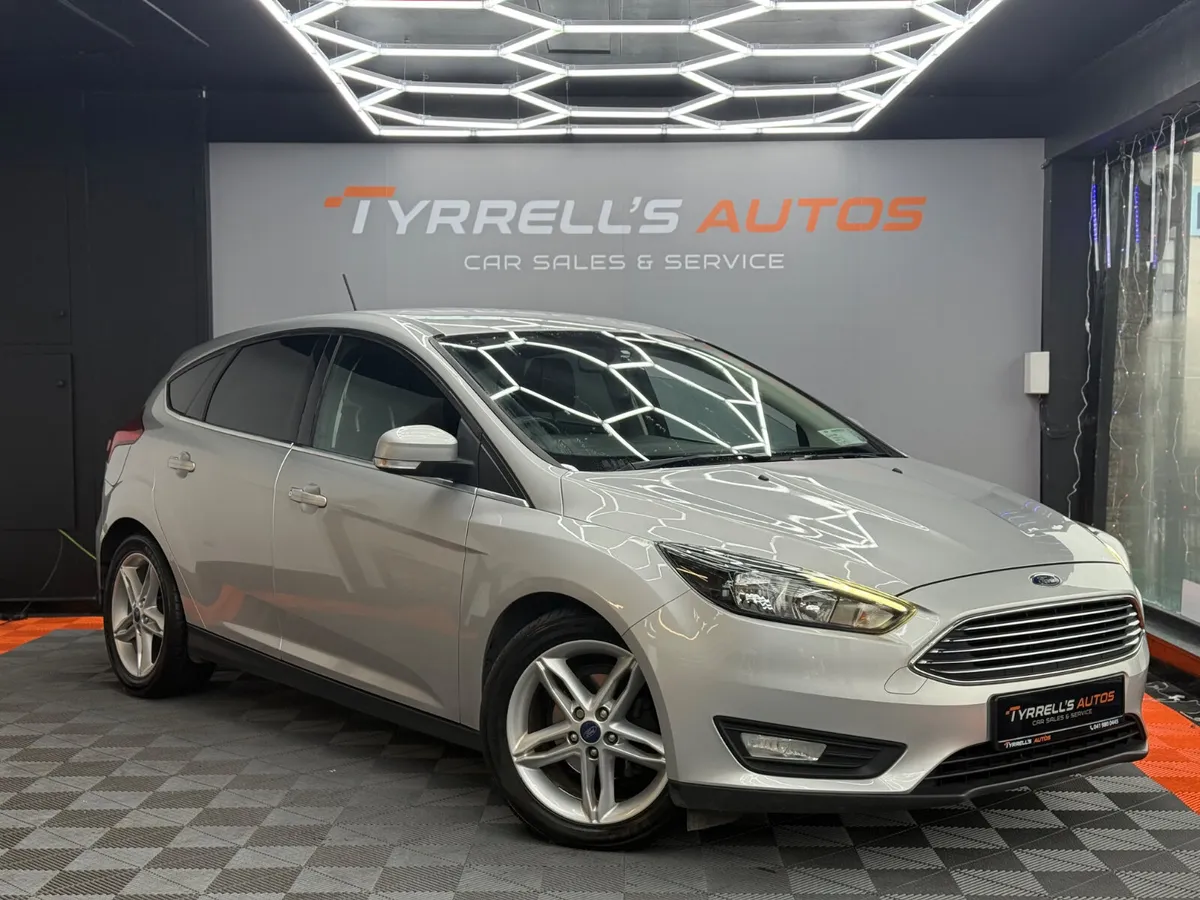 Ford Focus 1.5TDCI Automatic Zetec 2017 - Image 1