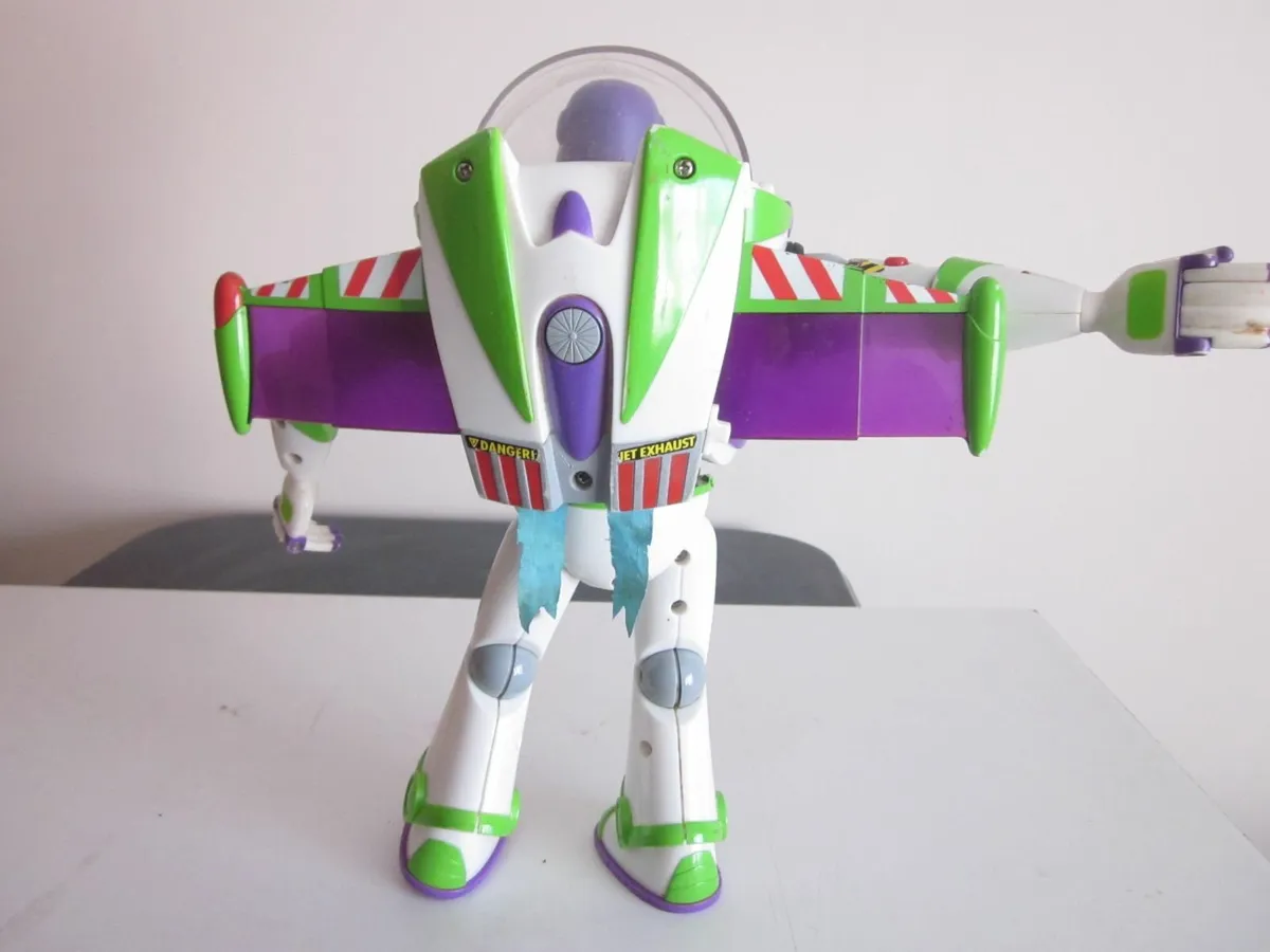Disney/Pixar Buzz Lightyear Talking Toy - Image 2