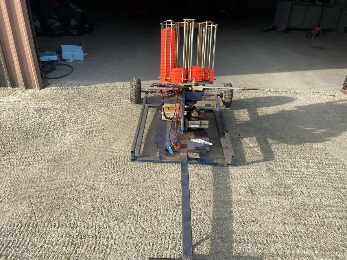 Clay pigeon trap - Image 2