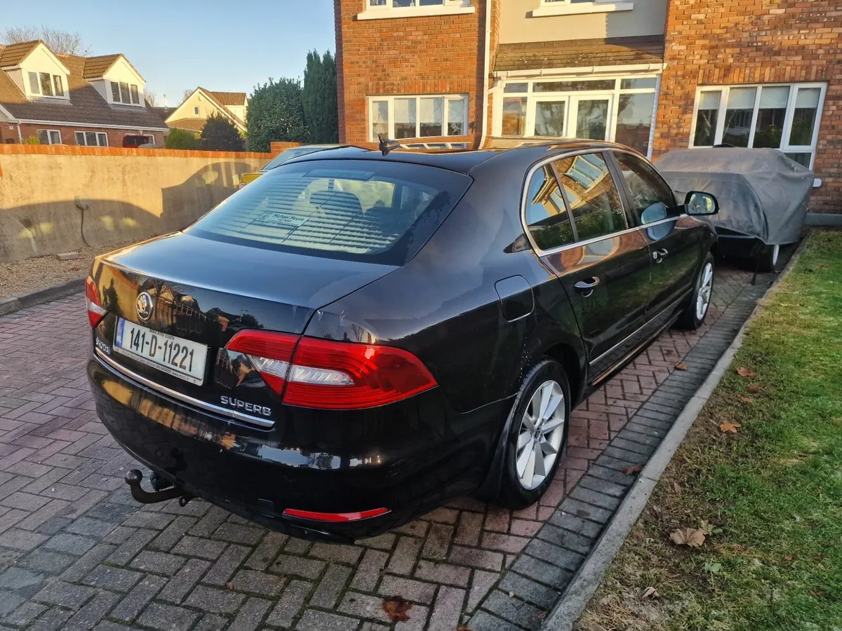 Skoda Superb 2014 2L diesel - Image 4