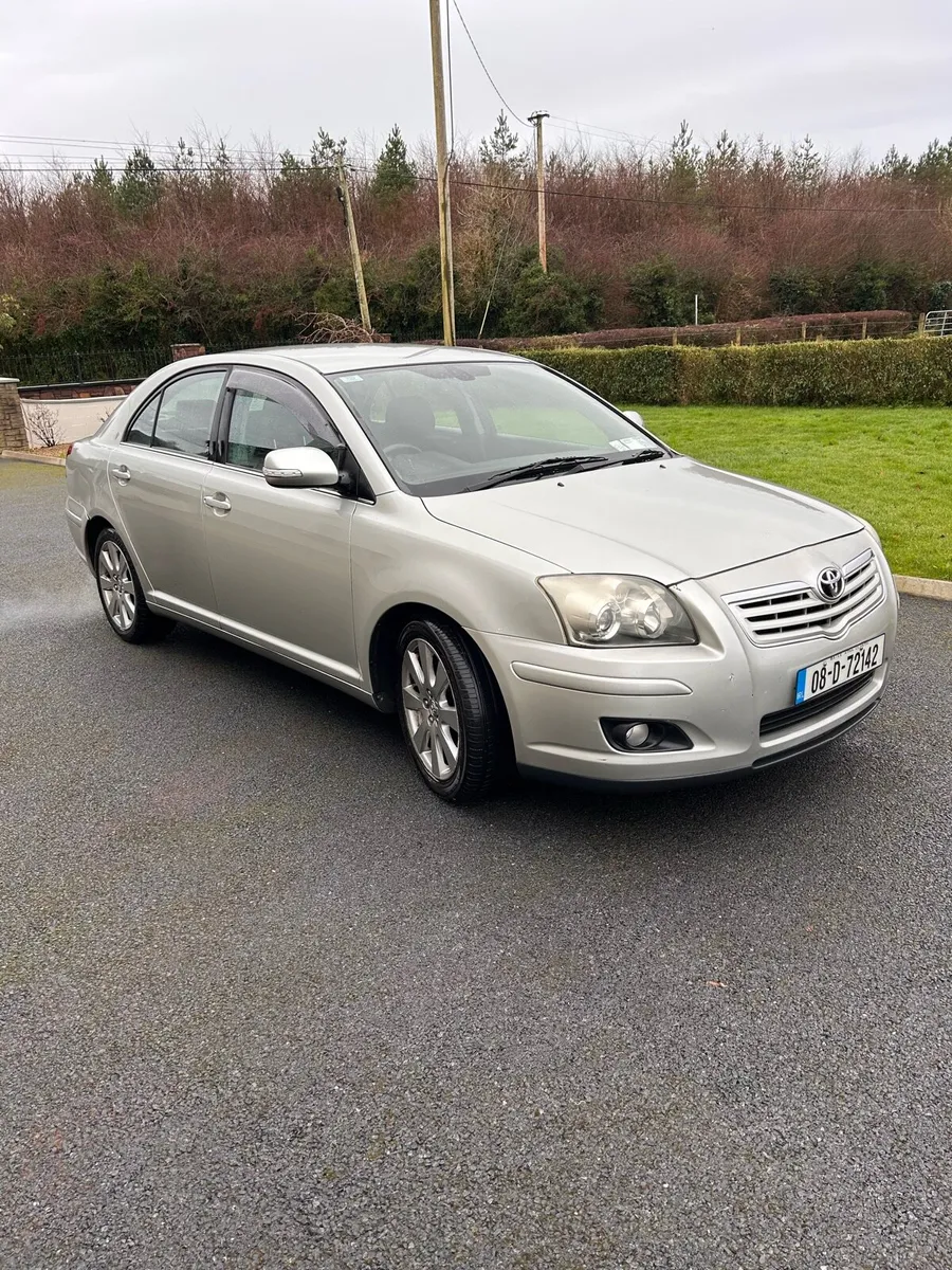 Toyota Avensis - Image 1