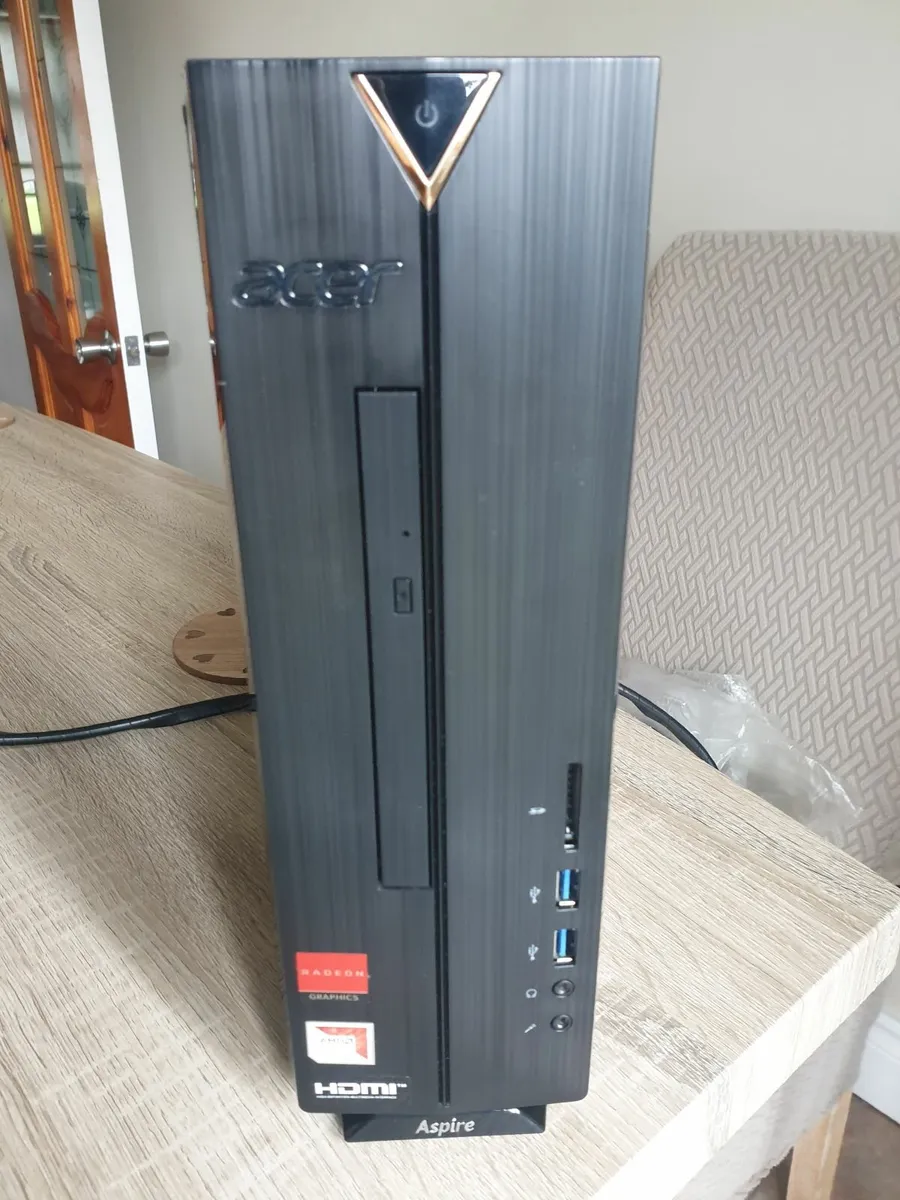 Computer Desktop - Image 1