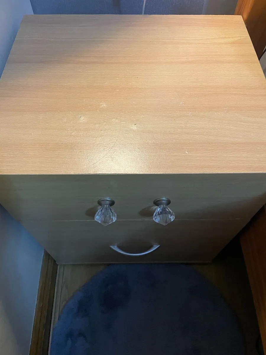 2 bedside tables chests - Image 3