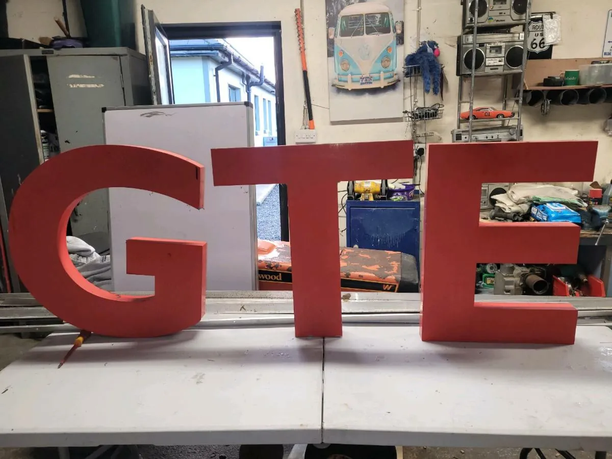 Led light up letters, child's room,garage sign - Image 2