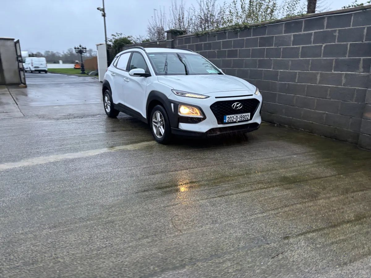Hyundai KONA 1.6 Turbo Diesel. Car/Van - Image 2