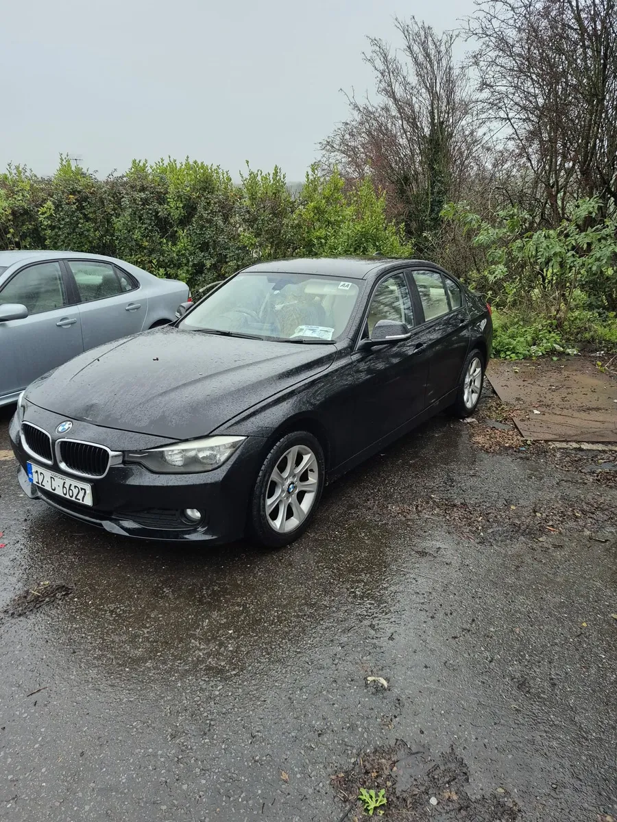 2012 BMW 318D DIESEL - Image 1