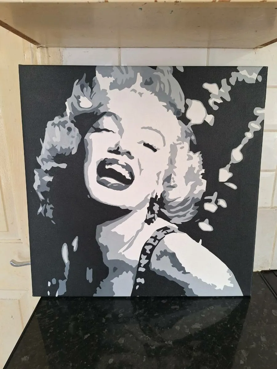 Vintage Marilyn Monroe vanity case + canvas print - Image 4