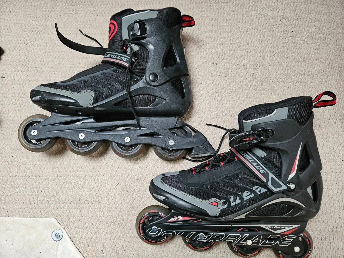 Mens Spiritblade roller blades , size 11. - Image 1