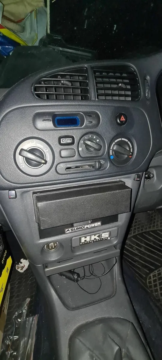 In-Car DVD player: Ripspeed DV720 unit - Image 3