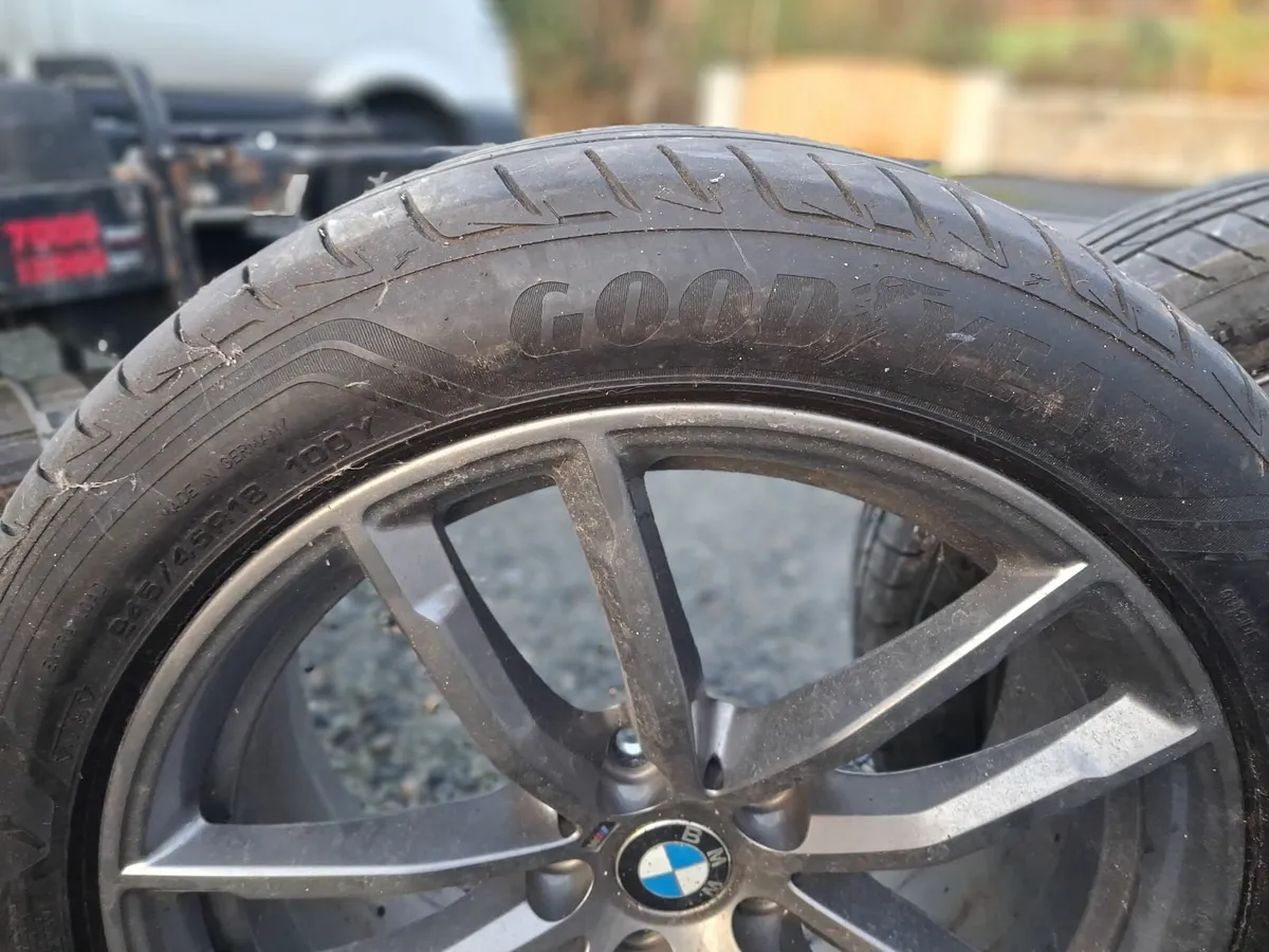 BMW 5-Series 2014 - Image 3