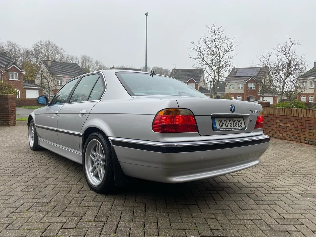 Bmw 735i - Image 3