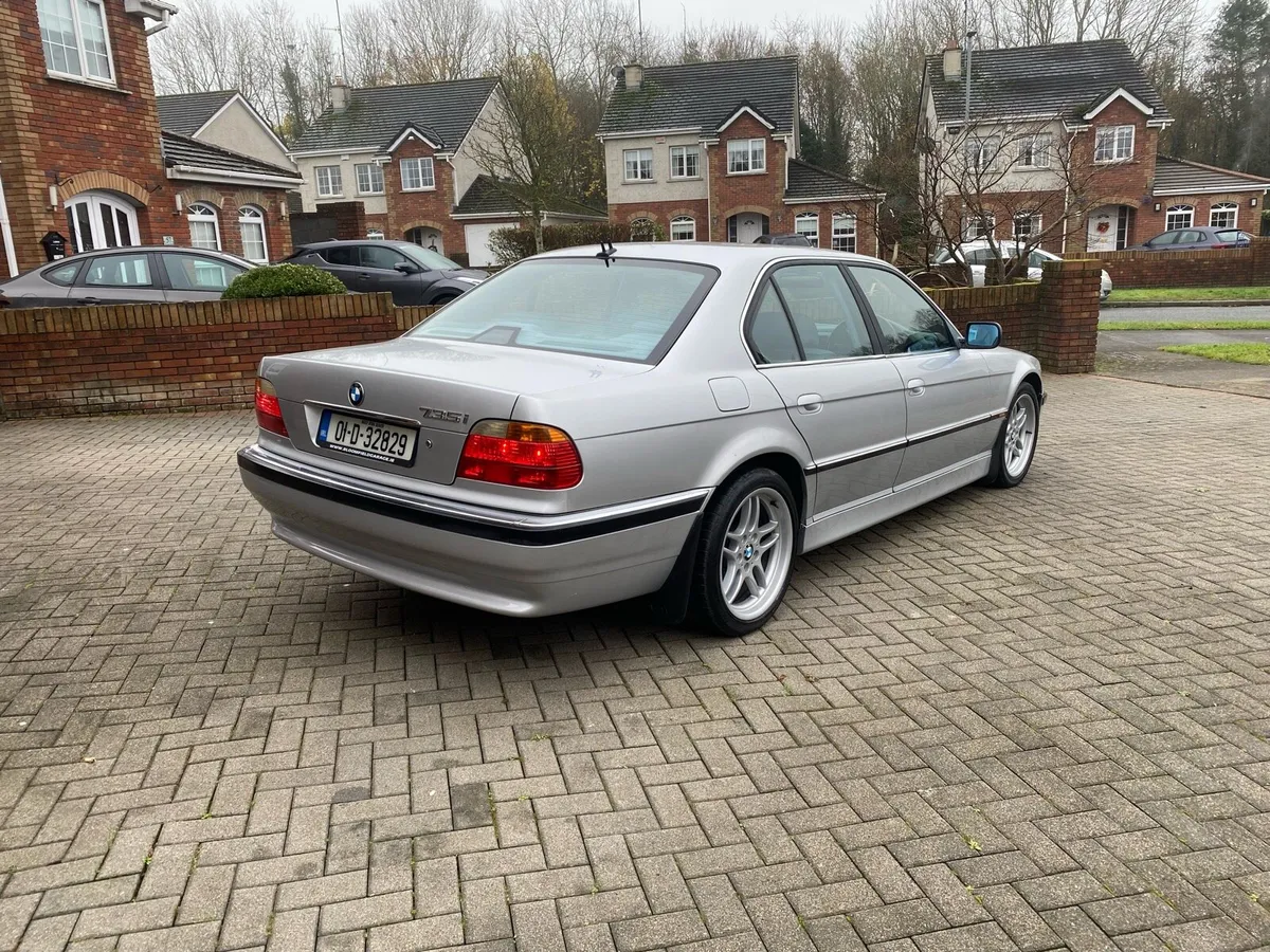 Bmw 735i - Image 4