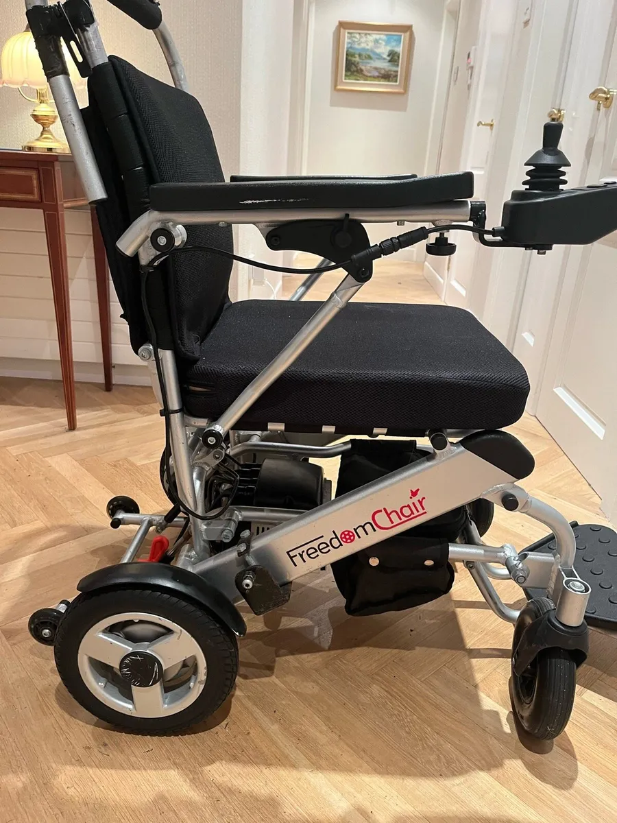 Freedom Folding Electric Wheelchair - Image 4