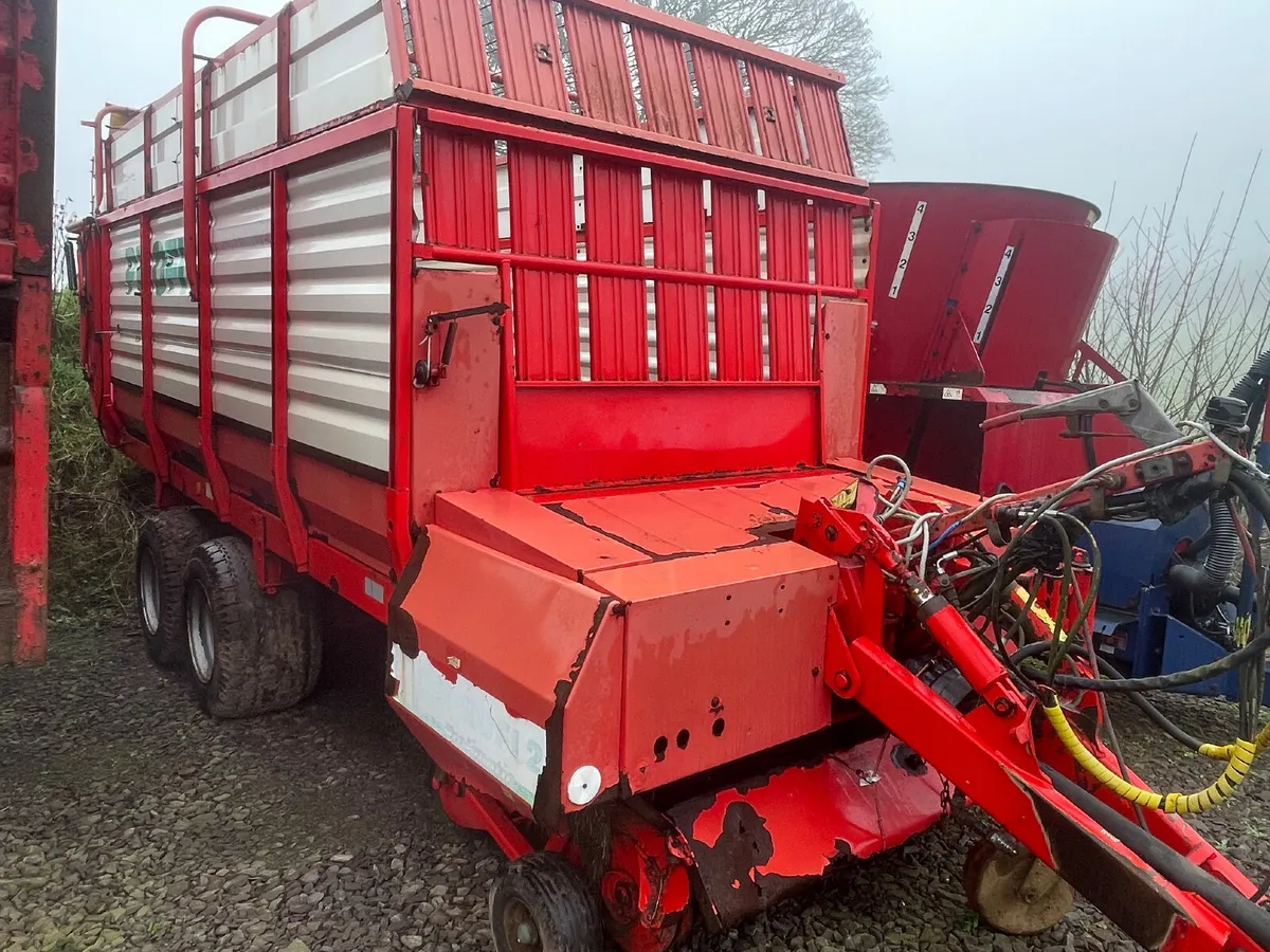 Pottinger silage wagaon - Image 2
