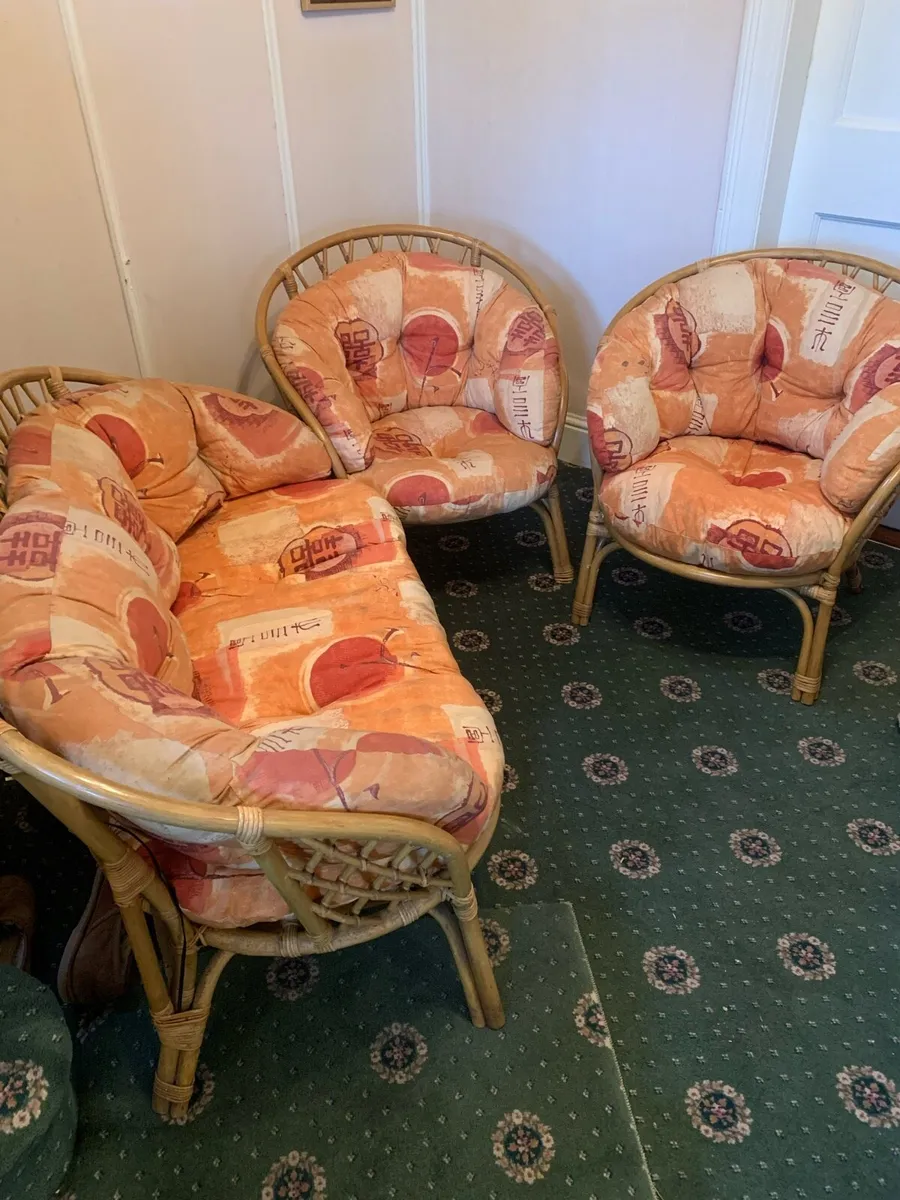 Conservatory seats - Image 1