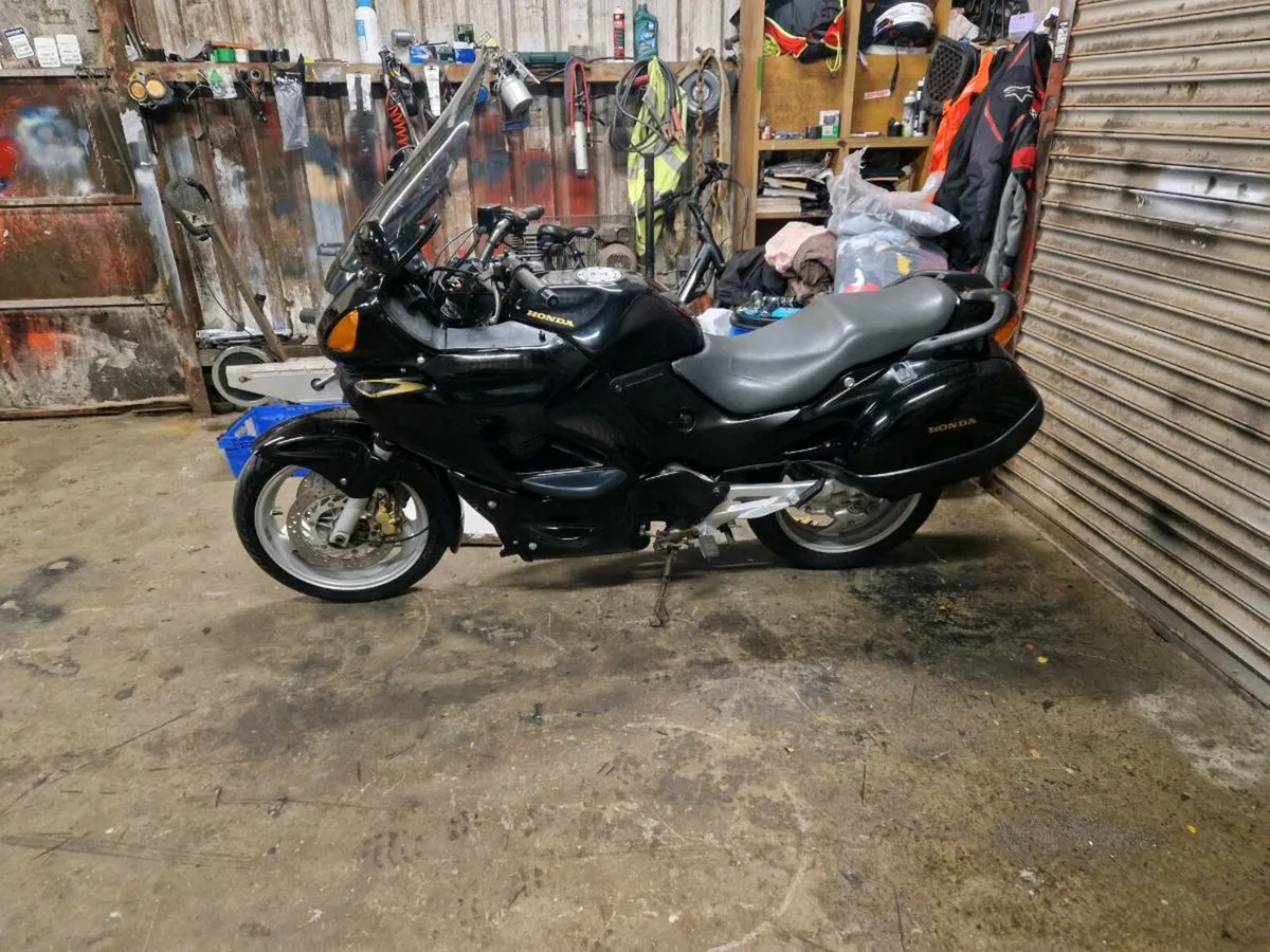 Honda Deauville 650 - Image 2