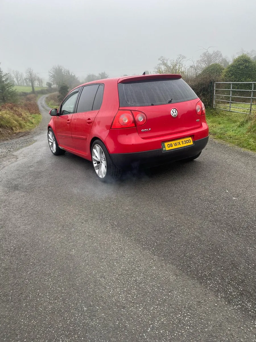 Mk5 Volkswagen Golf - Image 3