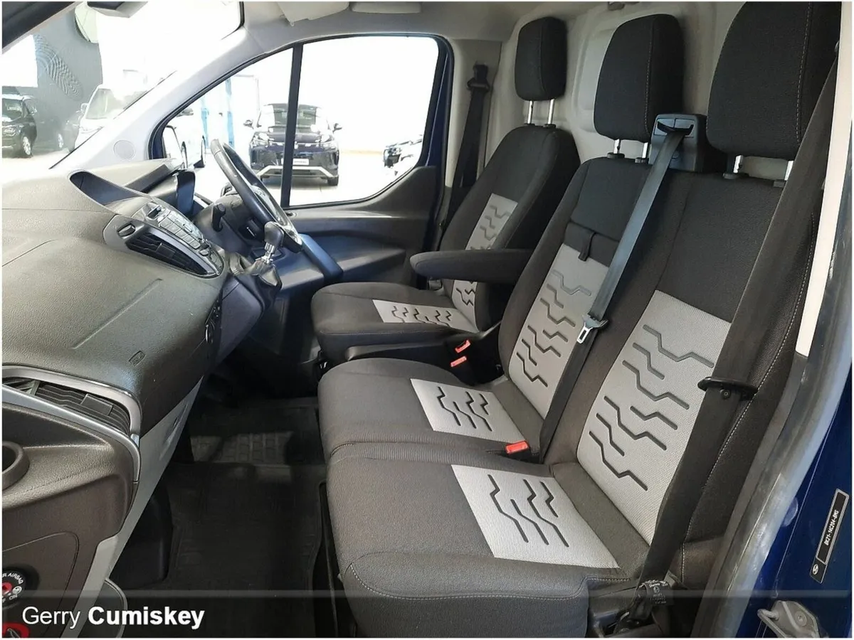Ford Transit Custom 2.2 tdci - Image 4