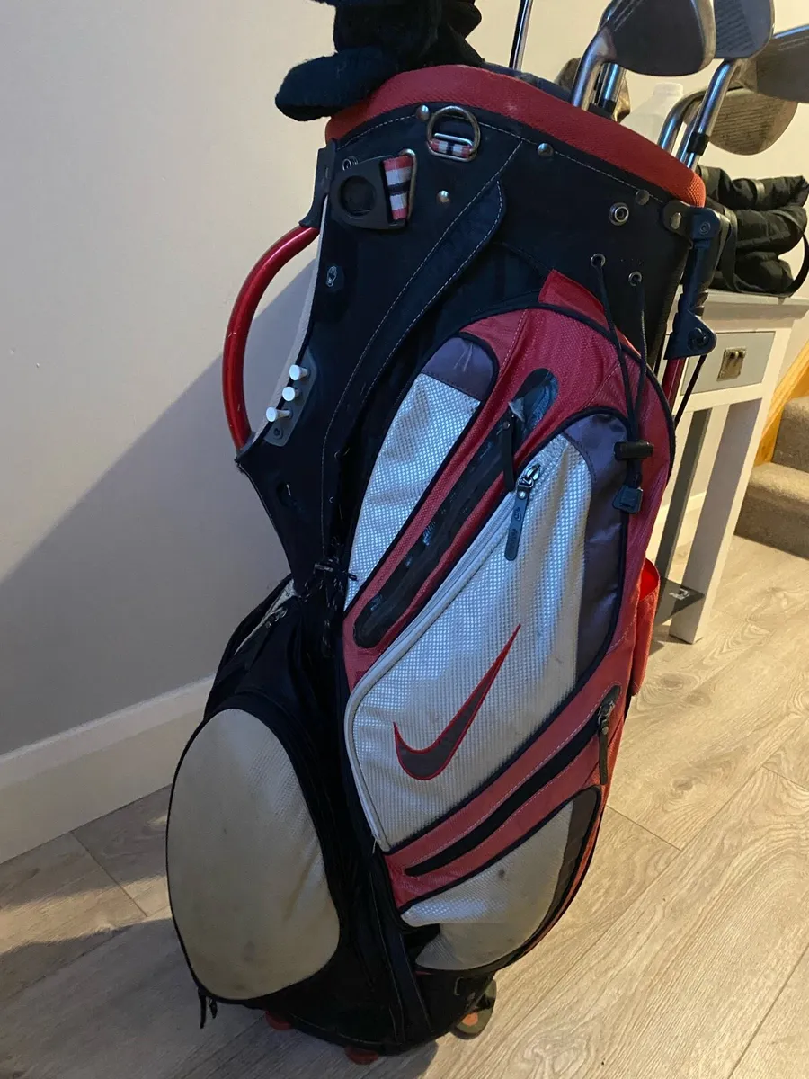 Golf Clubs - Image 1