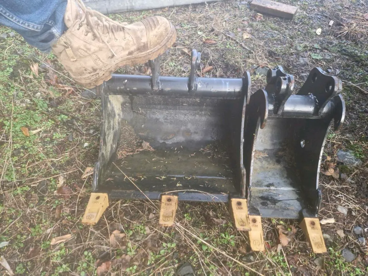 New unused Micro buckets (25mm) - Image 2