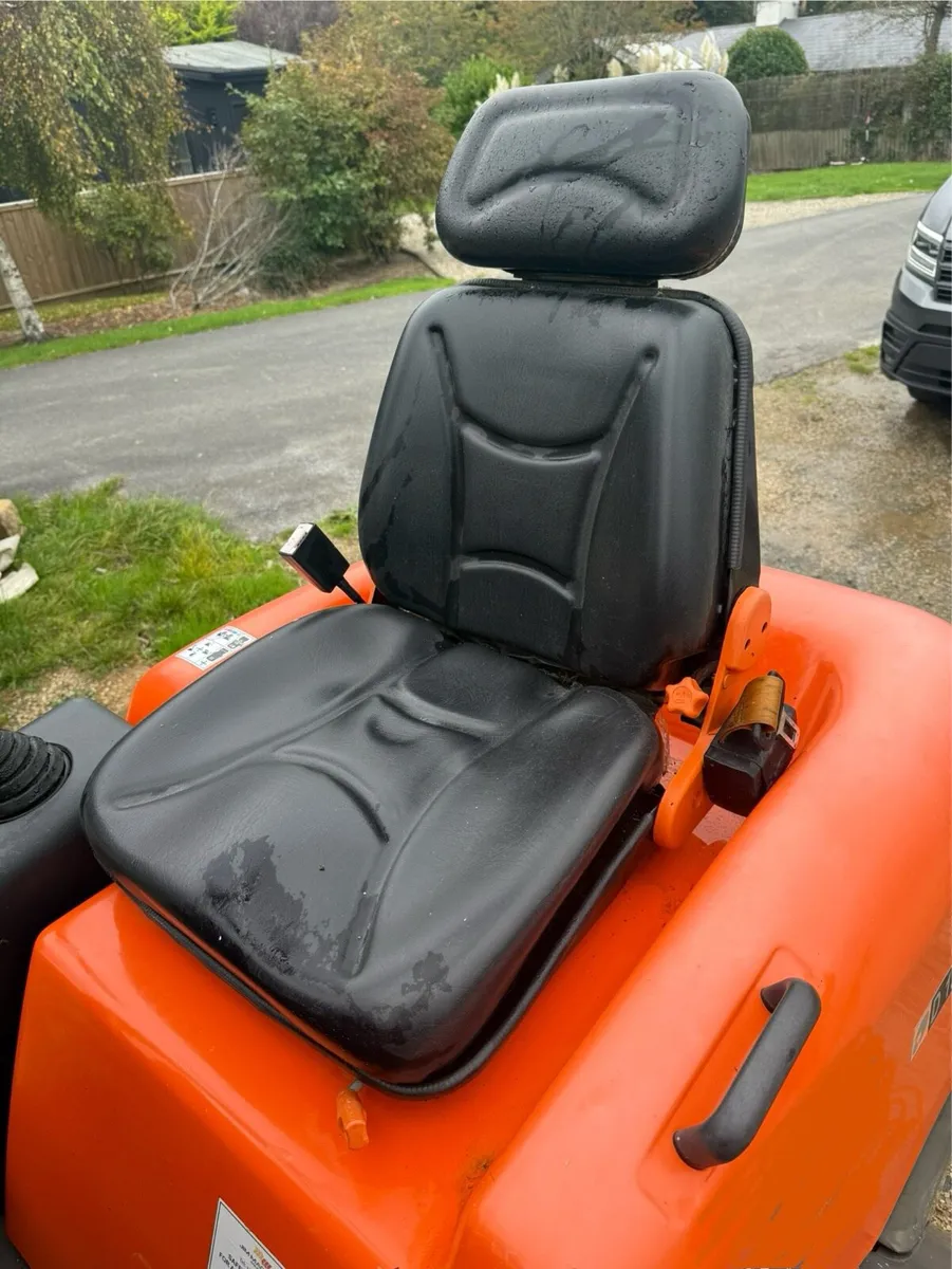 Ausa 1.5 ton Mini hi tip dumper - Image 2