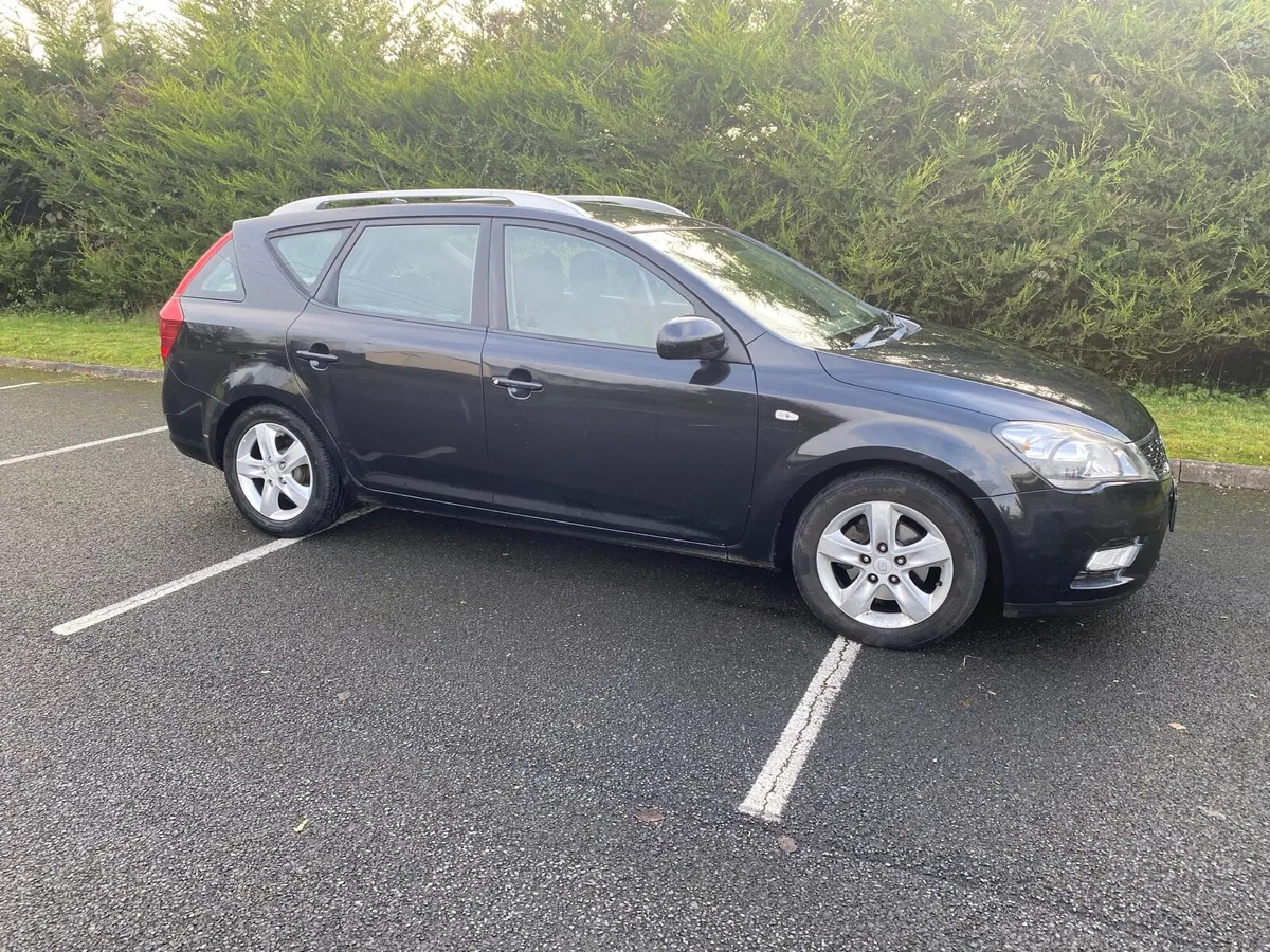 2011 Kia Ceed Estate - Image 1