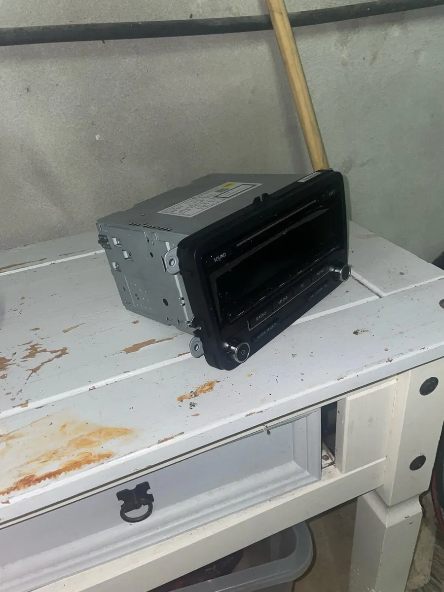 Volkswagen radio