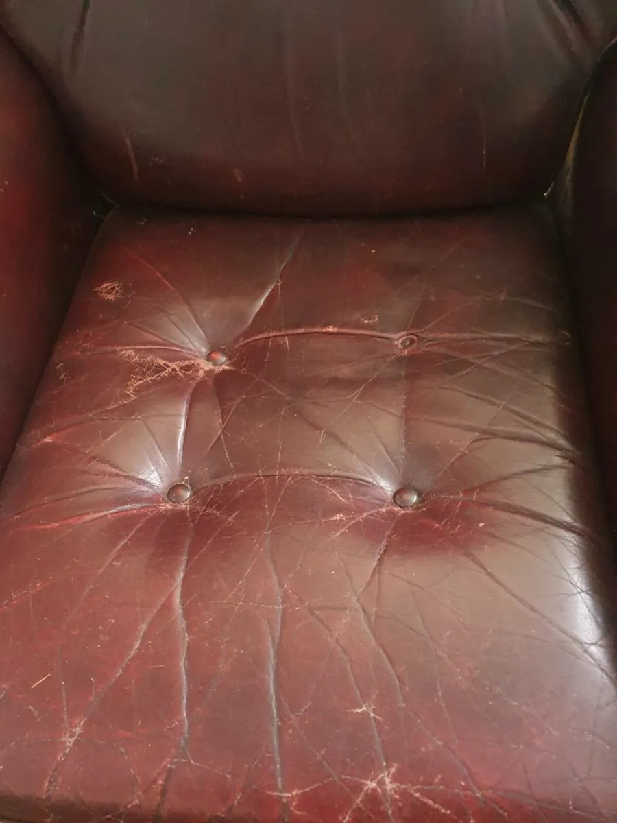 Leather recliner chair - Image 3