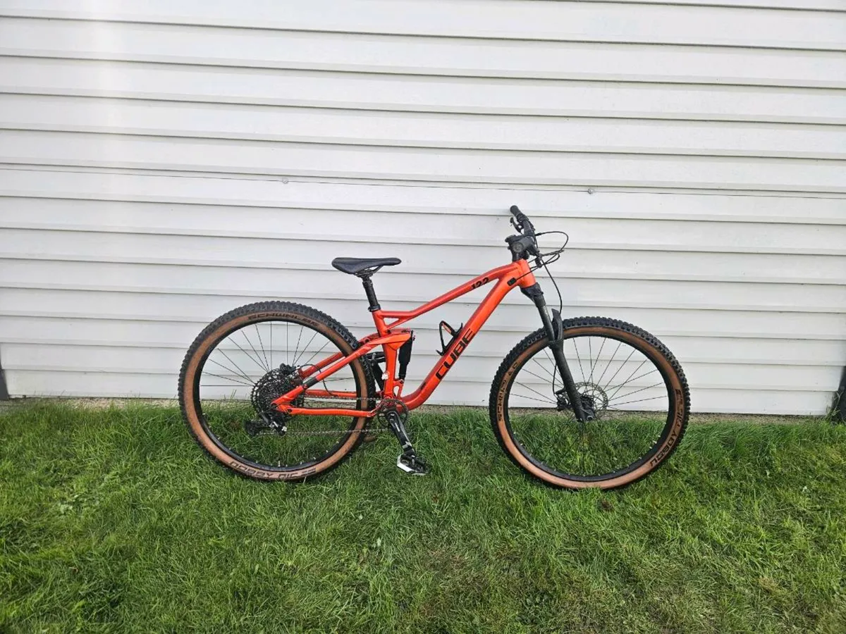 Cube one22 Pro mountain bike - Image 1