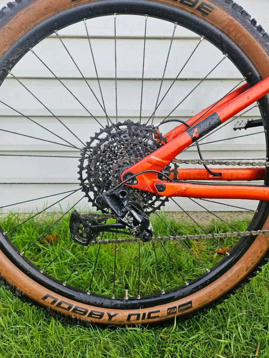 Cube one22 Pro mountain bike - Image 3