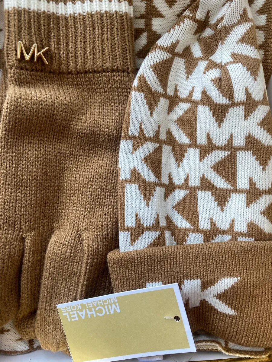 Michael Kors Gift Set - Image 3