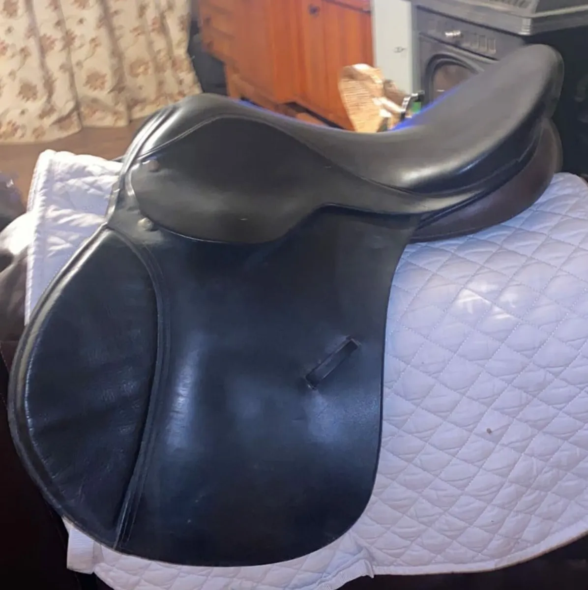 Berney 17inch Saddle