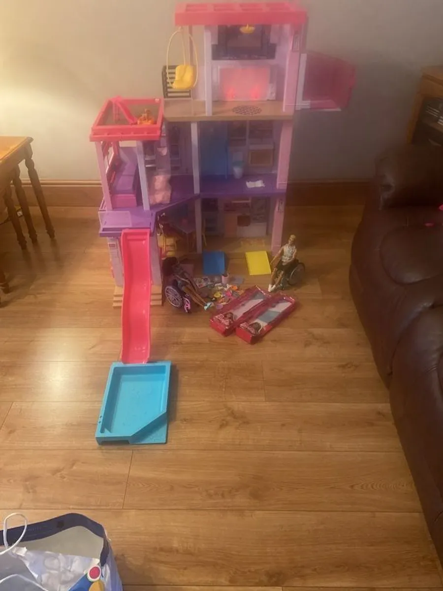 Barbie dream house - Image 2