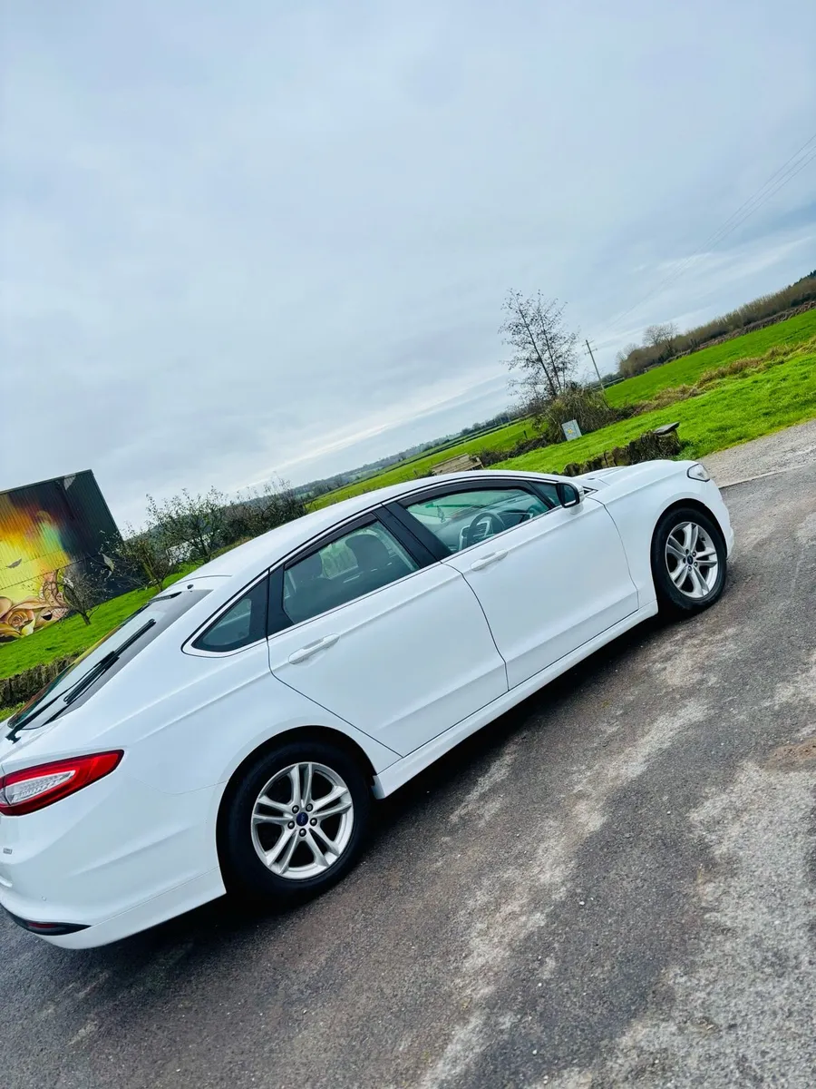 Ford Mondeo 161  2 year nct mint condition - Image 3