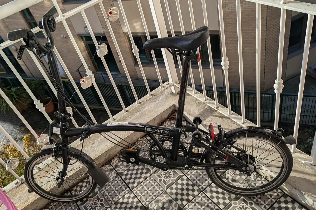 BROMPTON BIKE C LINE - FOLDING BIKE- 6 SPEED-BLACK - Image 4