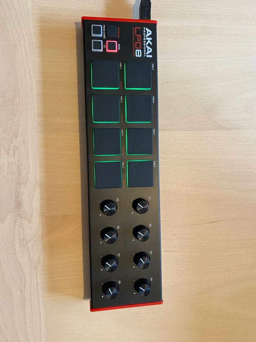Akai LPD8 MK2 - Image 2