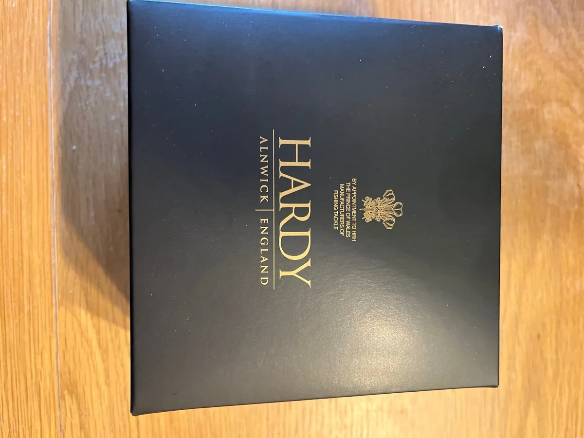 Hardy Cascapedia Fly fishing Reel #4/5 - Image 4