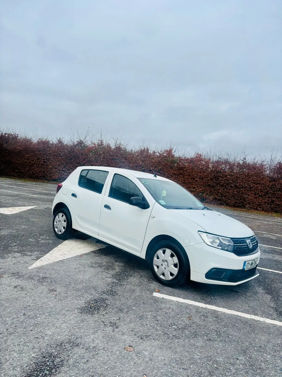Dacia Sandero 2017 nct 4/27 tax 4/26 pristine - Image 1