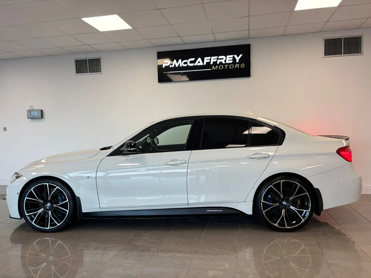 2016 BMW 320D M-SPORT F30 AUTO M-PERFORMANCE KIT - Image 2
