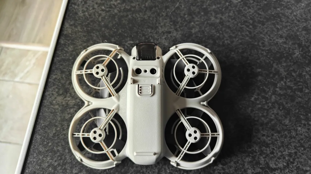 DJI Neo Fly More Combo with Carry Case - Image 4