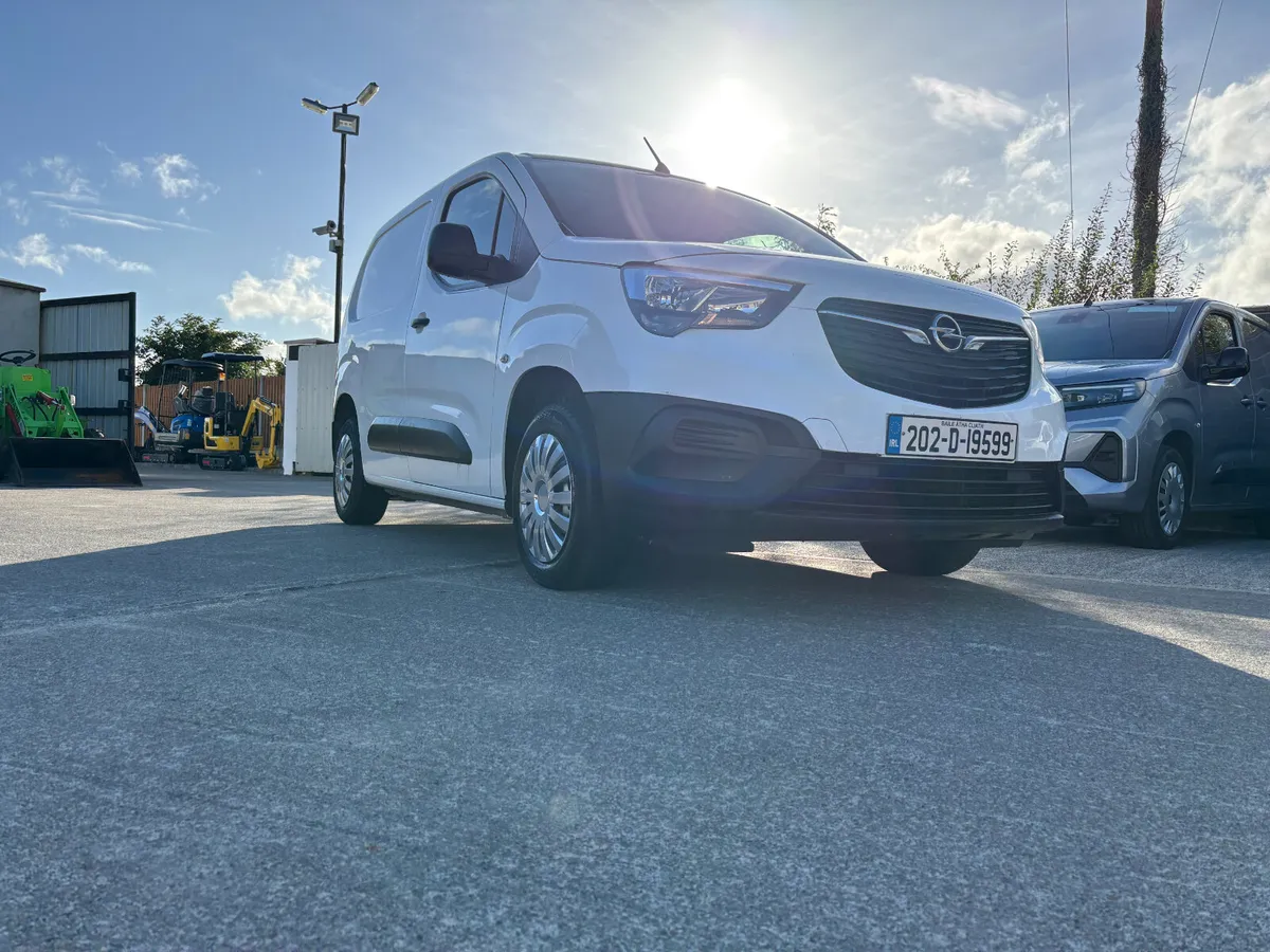 Great Value... Opel Combo... 1.5 Turbo Diesel... - Image 1