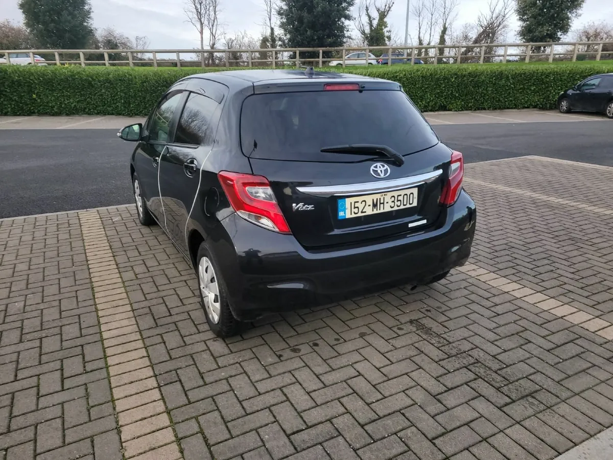 Toyota Vitz 2015 push start for quick sale - Image 4