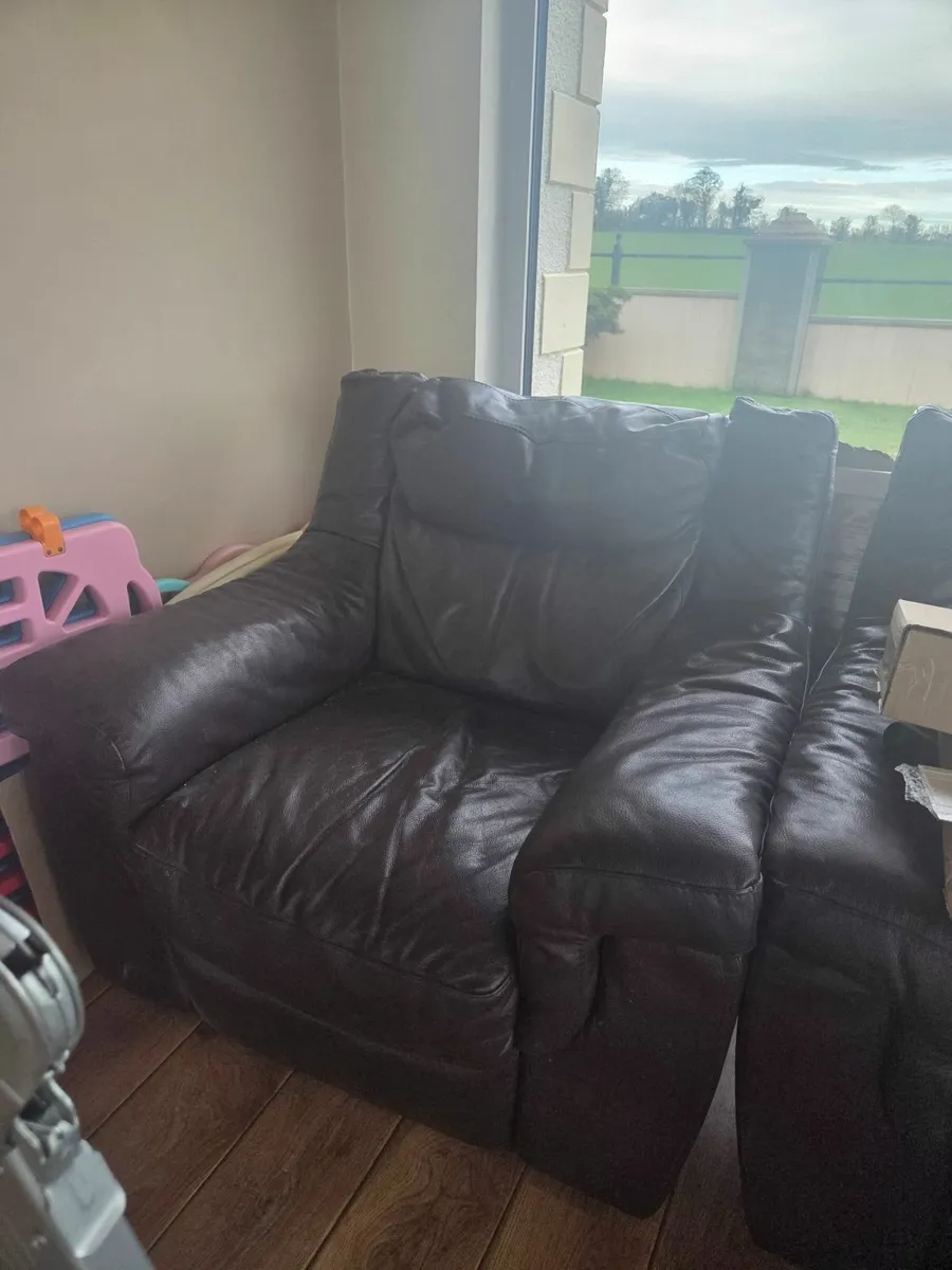 Armchair leather - Image 2