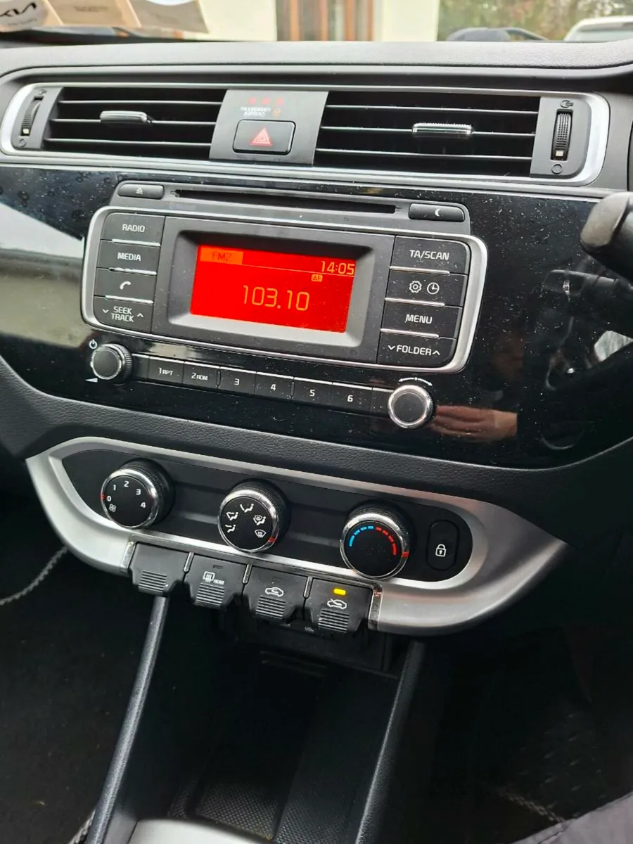 Kia Rio - Image 4