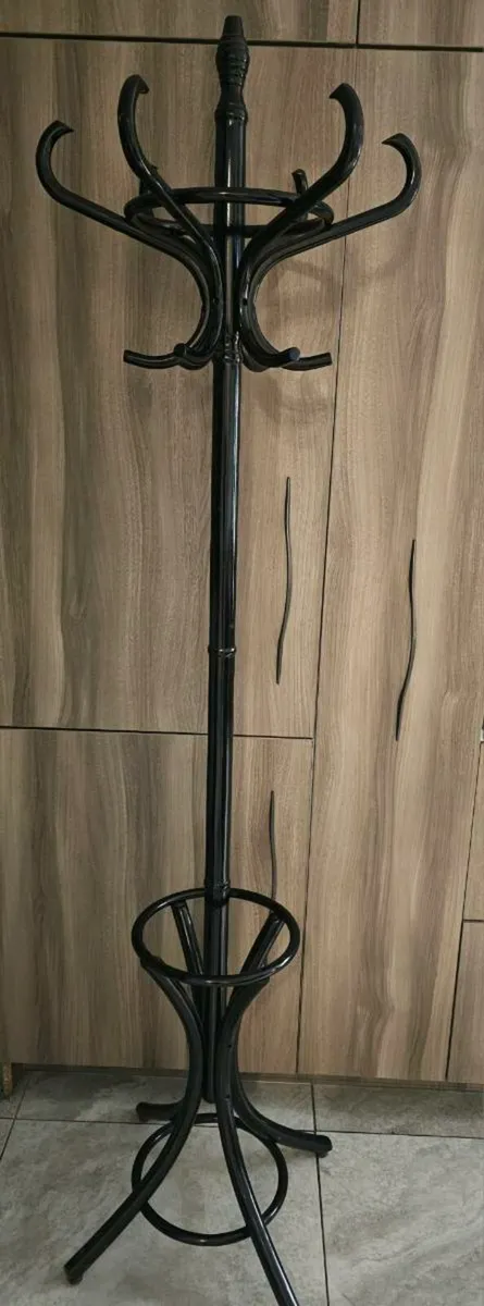 Coats hanger - Image 1