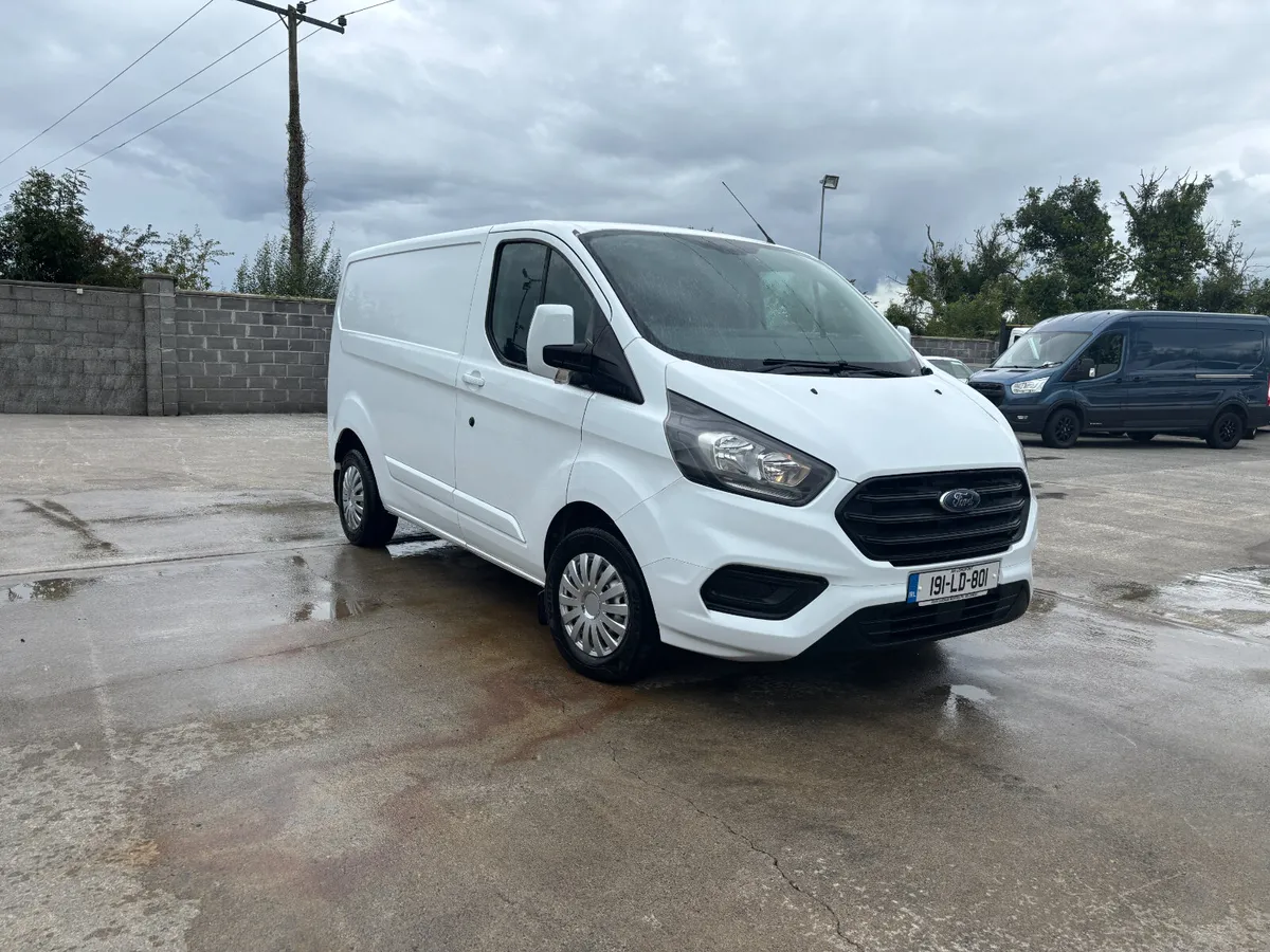 Stunning Ford Transit Custom !!! - Image 2