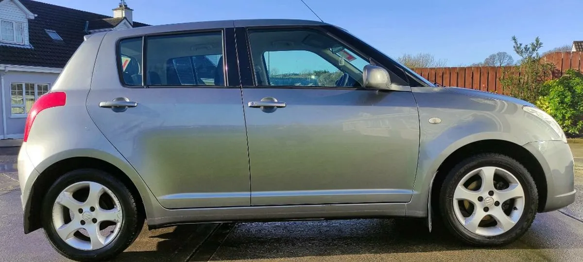 Suzuki Swift - Image 3